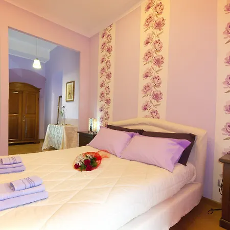 Duca'S Guest House-2